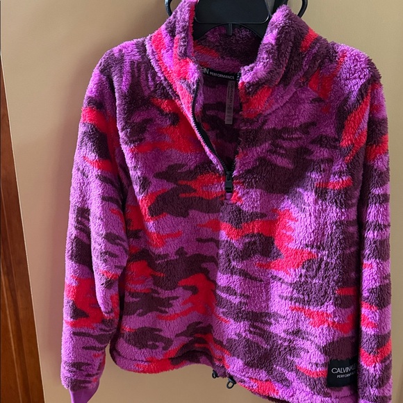 Calvin Klein Performance Purple and Red Camo Fleece Top - Picture 5 of 7